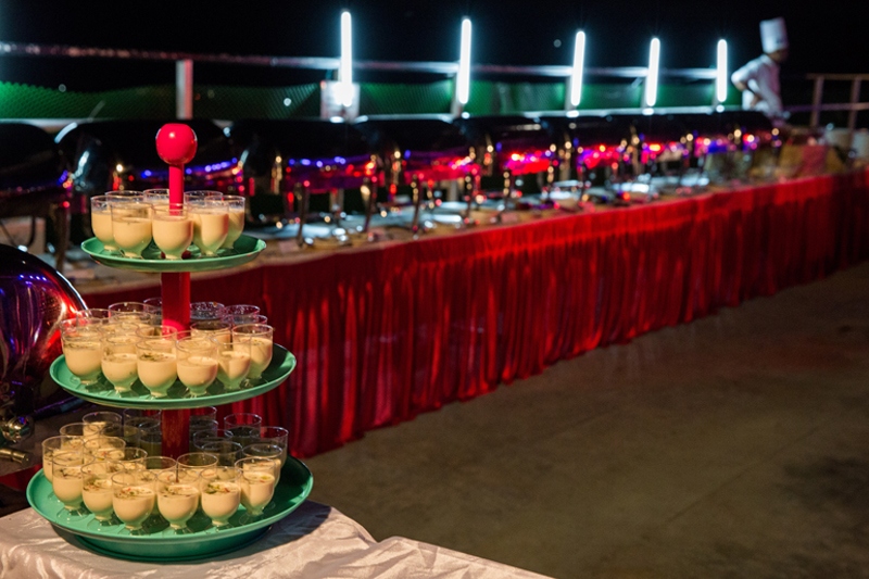 THE ROYALE EXPERIENCE