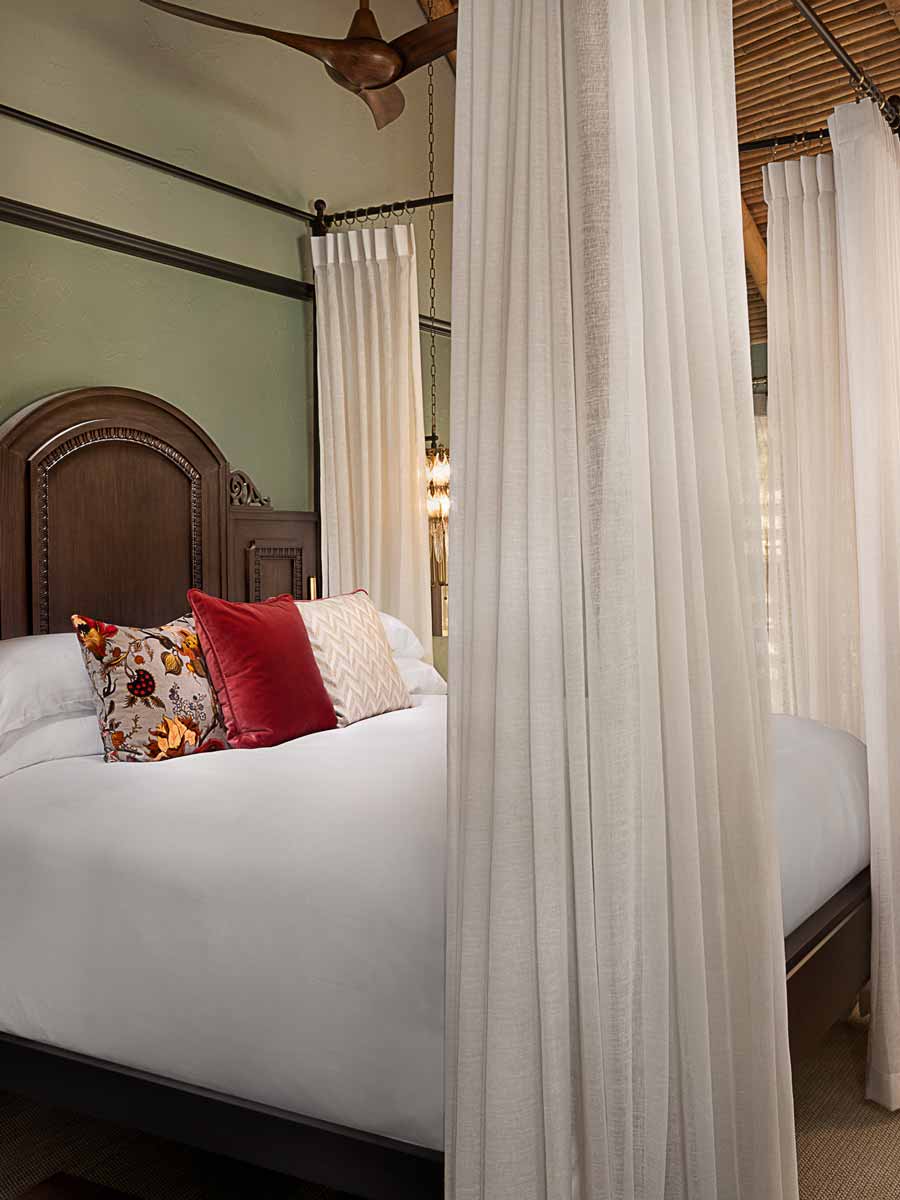 Romantic Turndown