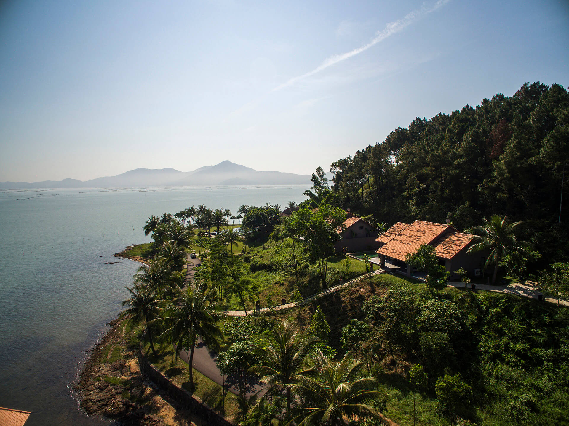 HILLSIDE POOL VILLA