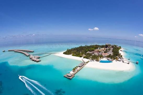 Maldives Tour - Niva Velassaru
